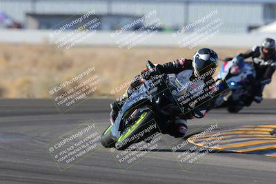 media/Dec-18-2022-SoCal Trackdays (Sun) [[8099a50955]]/Turn 4 (1pm)/